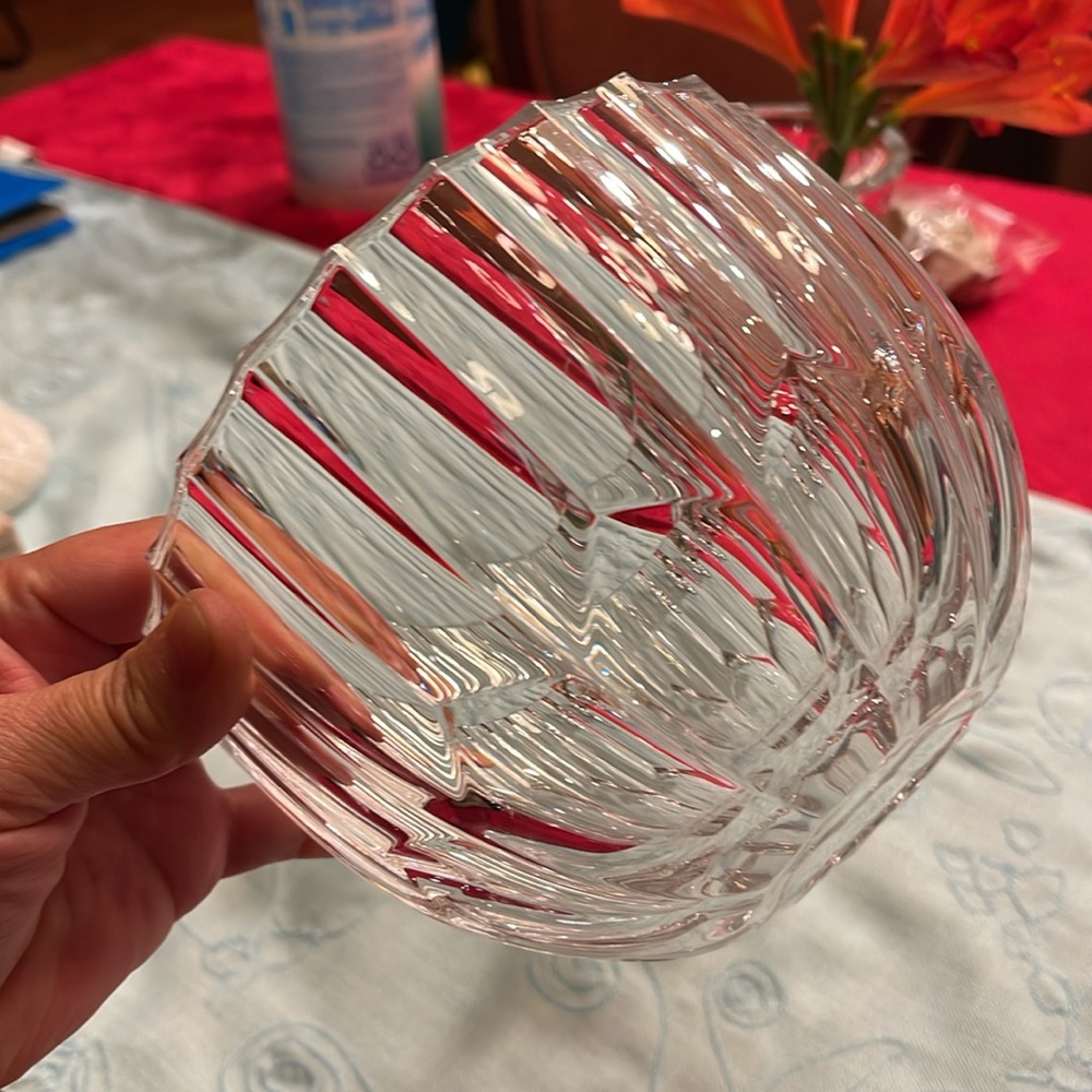 Beautiful cut vintage Nachtmann crystal bowl